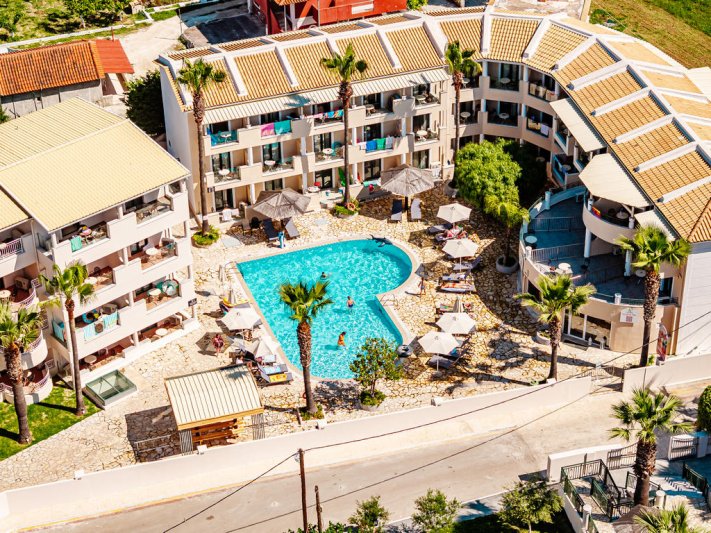 Zakynthos utazás Caretta Beach Resort & Waterpark
