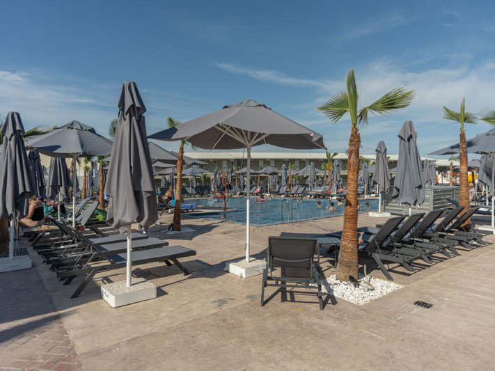 Zakynthos utazás Caretta Paradise Hotel & Waterpark