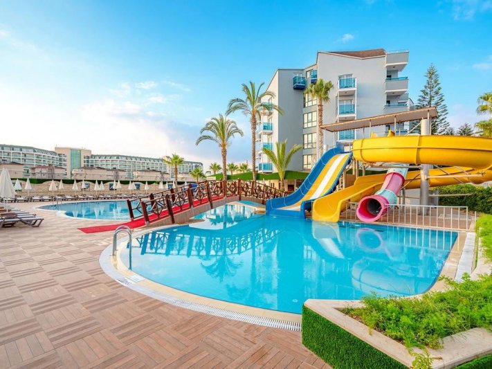 Alanya utazás Caretta Relax