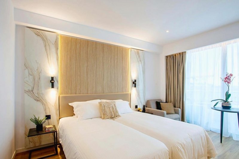 Dél-Ciprus Protaras utazás Cavo Maris Beach