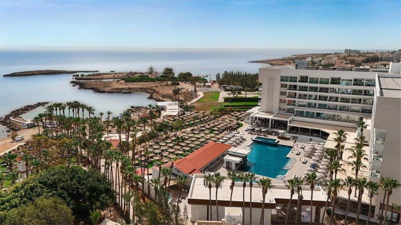 Dél-Ciprus Protaras utazás Cavo Maris Beach