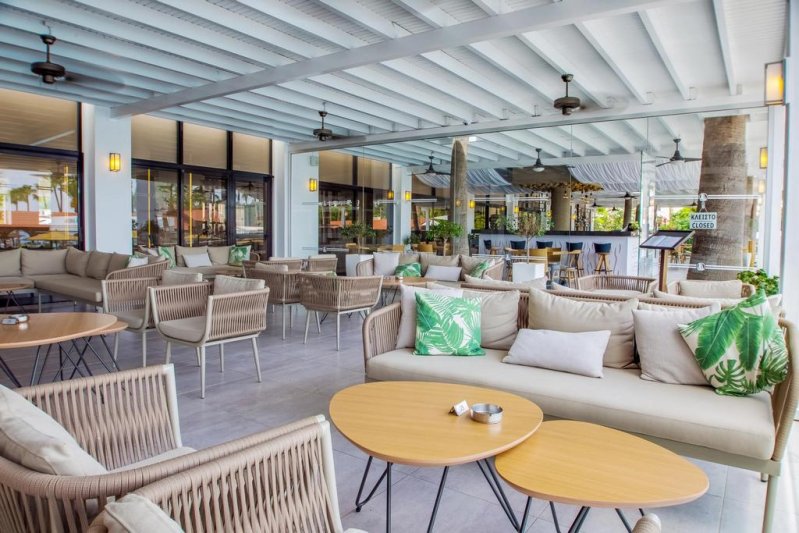 Dél-Ciprus Protaras utazás Cavo Maris Beach