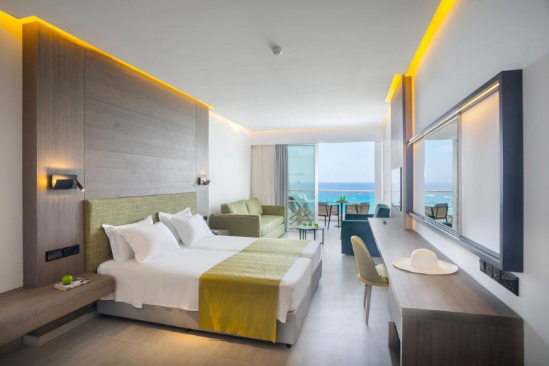 Cavo Maris Beach Dél-Ciprus Protaras