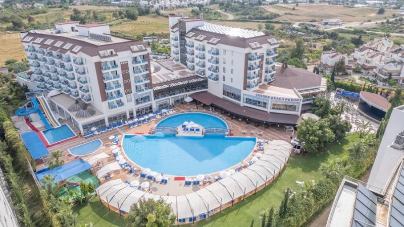 Cenger Beach Resort & Spa Side