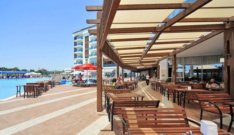 Cenger Beach Resort & Spa Side