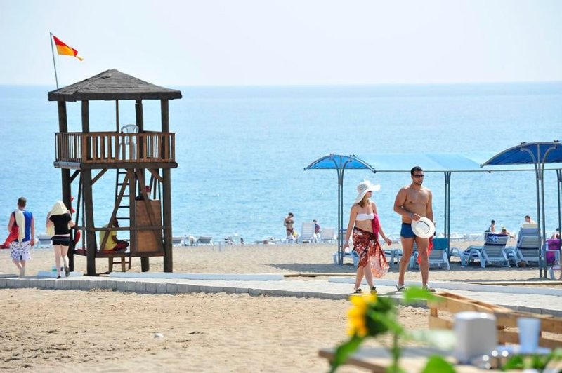 Cenger Beach Resort & Spa Side