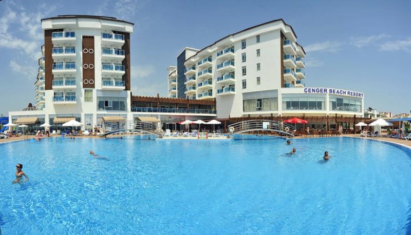 Cenger Beach Resort & Spa Side