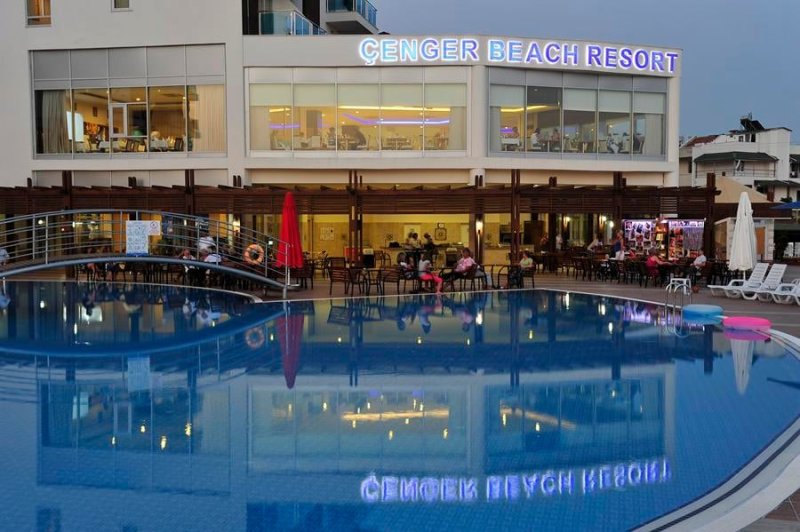Cenger Beach Resort & Spa Side