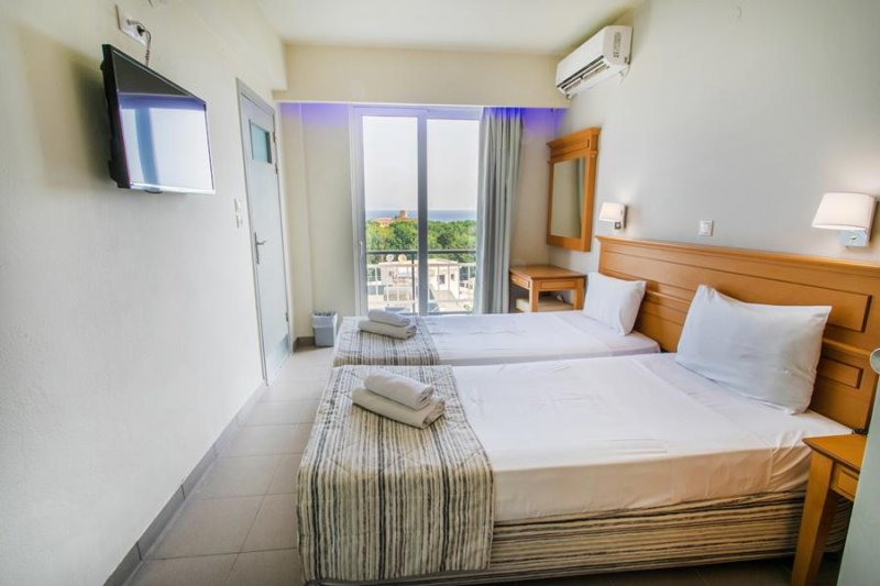 Rodosz utazás City Plus Rhodes Hotel