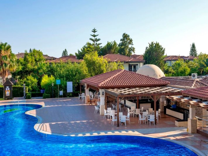 Side utazás Club Nena