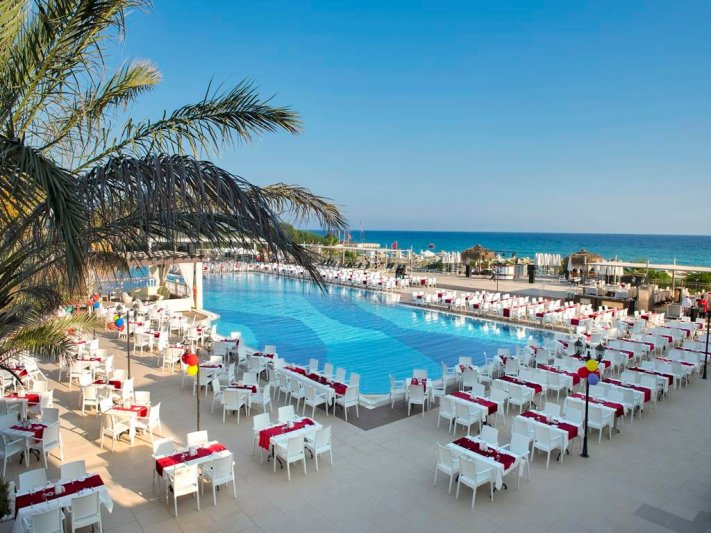 Side utazás Club Nena