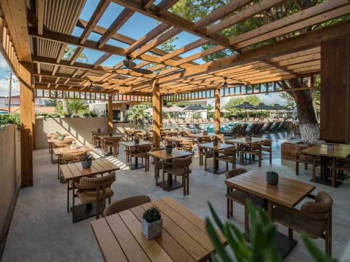 Zakynthos utazás Contessa Hotel