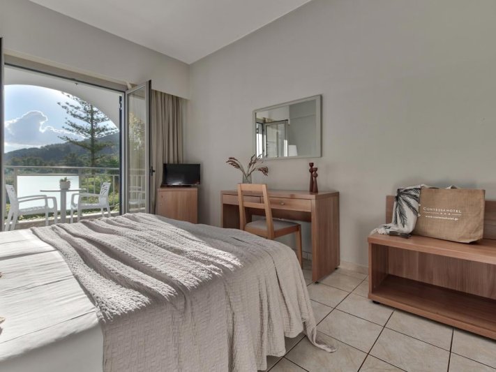 Zakynthos utazás Contessa Hotel