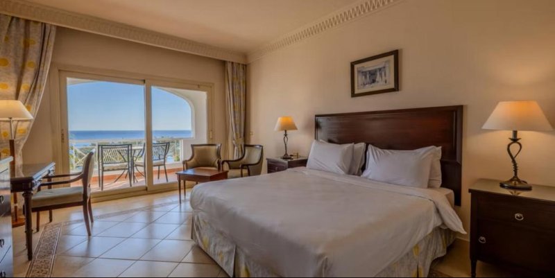 Sharm El-Sheikh utazás Continental Plaza Beach Hotel
