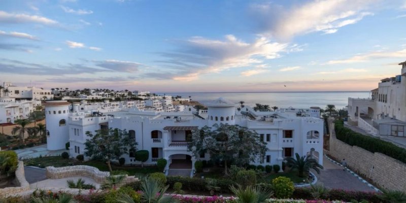 Sharm El-Sheikh utazás Continental Plaza Beach Hotel