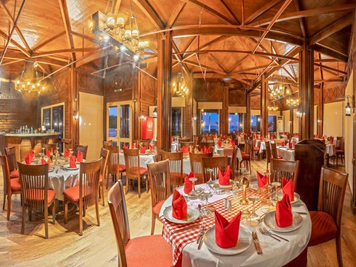 Sharm El-Sheikh utazás Coral Beach Tiran