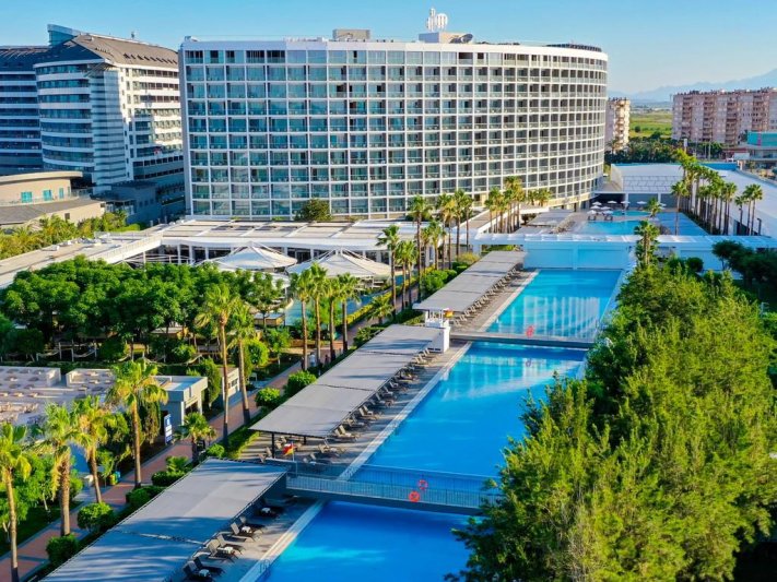 Crystal Centro Resort Antalya