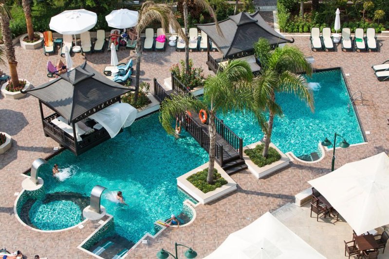 Belek utazás Crystal Family Comfort Collection