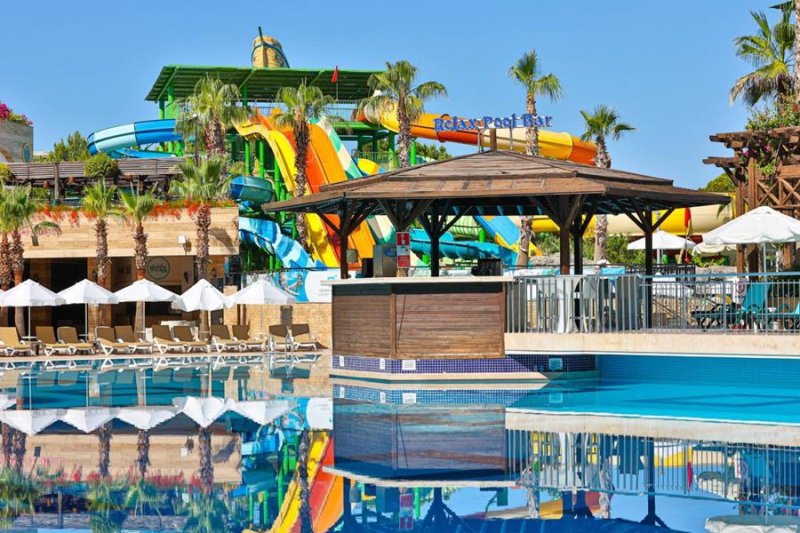 Crystal Sunset Luxury Resort & Spa Side