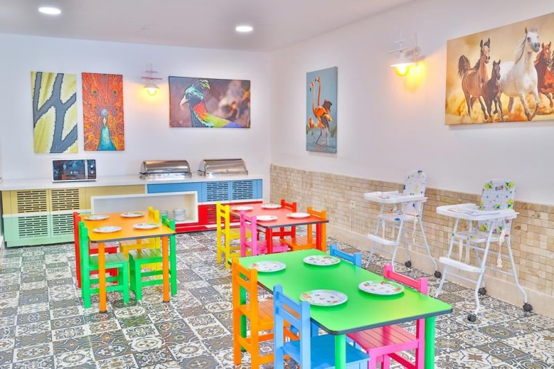 Belek utazás Crystal World Of Colours Comfort Collection