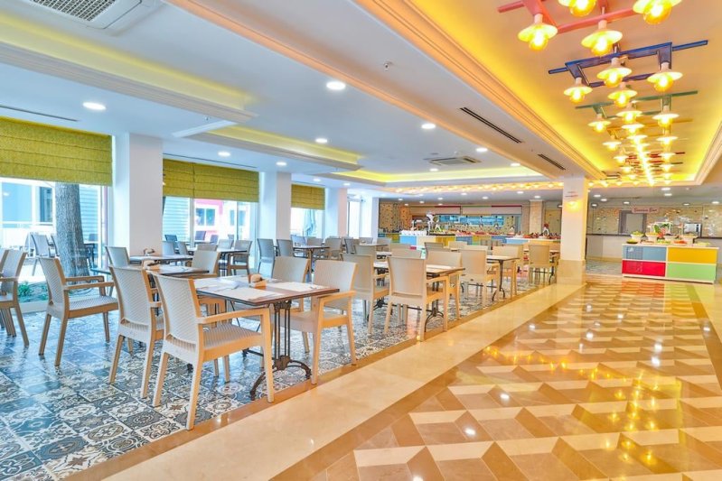 Crystal World Of Colours Comfort Collection Belek