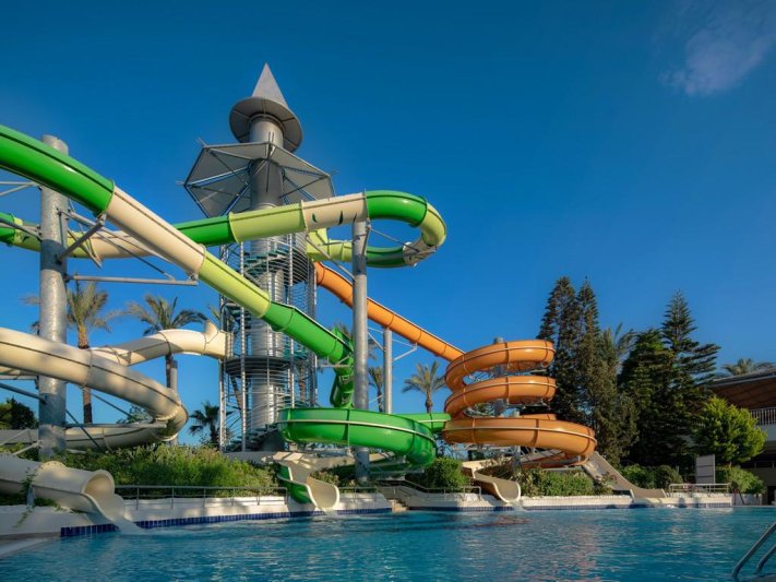 Antalya utazás Delphin Diva