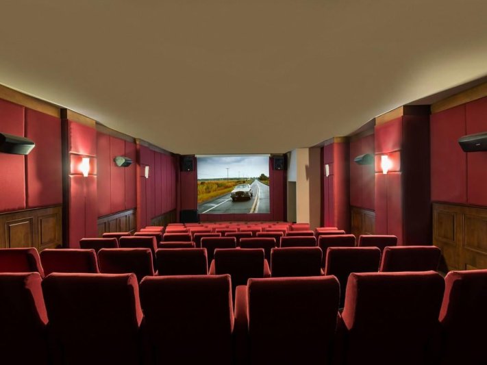 Antalya utazás Delphin Diva