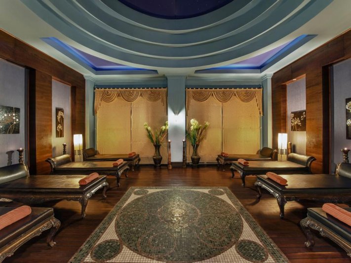 Antalya utazás Delphin Diva