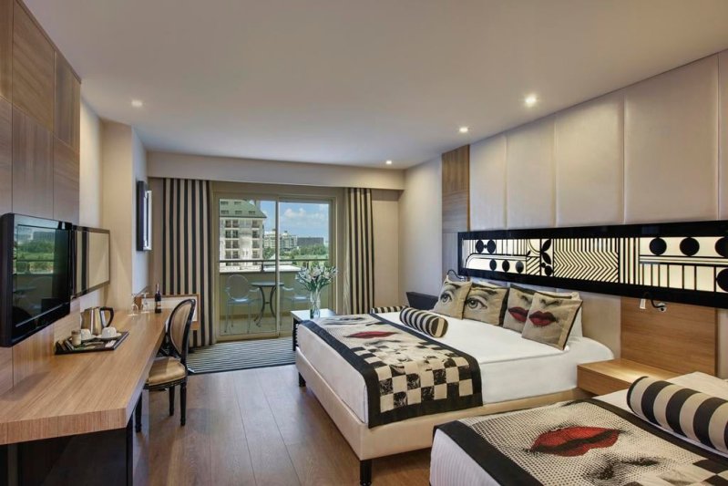 Antalya utazás Delphin Imperial