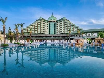 Antalya utazás Delphin Palace