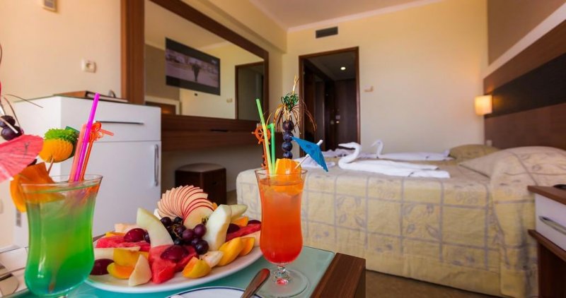 Kusadasi utazás Derici Hotel