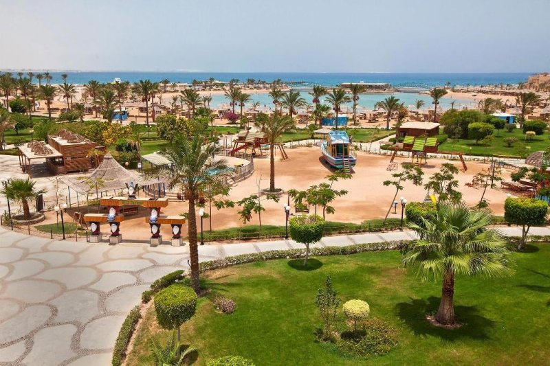 Hurghada utazás Desert Rose Resort