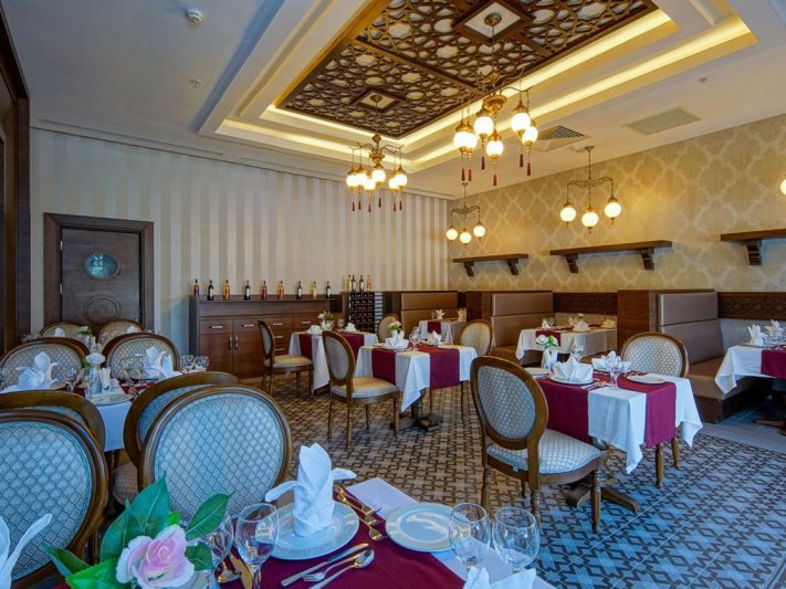 Diamond Elite Hotel & Spa Side