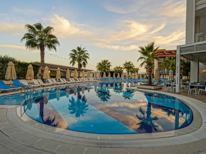 Side utazás Diamond Elite Hotel & Spa