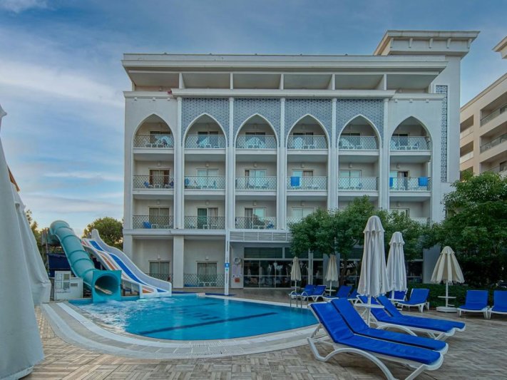 Diamond Elite Hotel & Spa Side