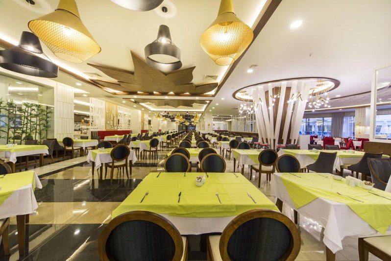 Side utazás Diamond Premium Hotel and Spa