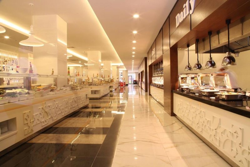 Diamond Premium Hotel and Spa Side