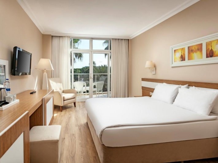 Kemer utazás Dobedan World Palace ex.: Alva Donna World Palace