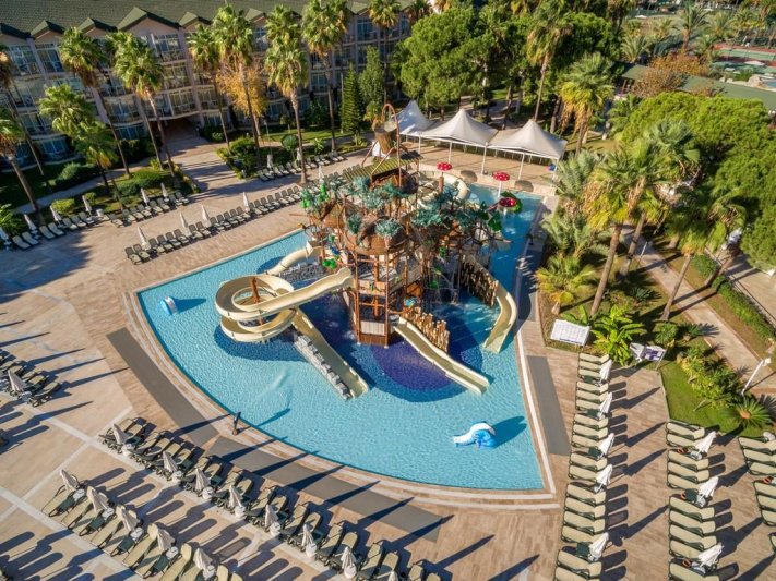 Kemer utazás Dobedan World Palace ex.: Alva Donna World Palace