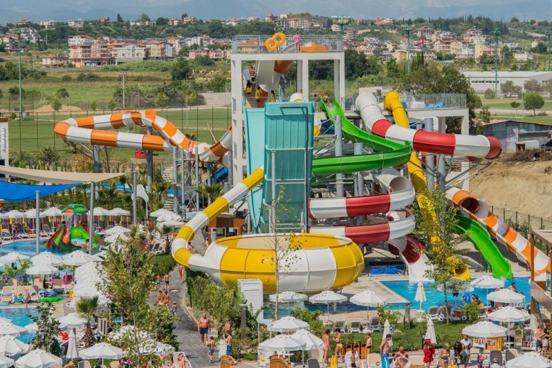 Dream World Aqua Side