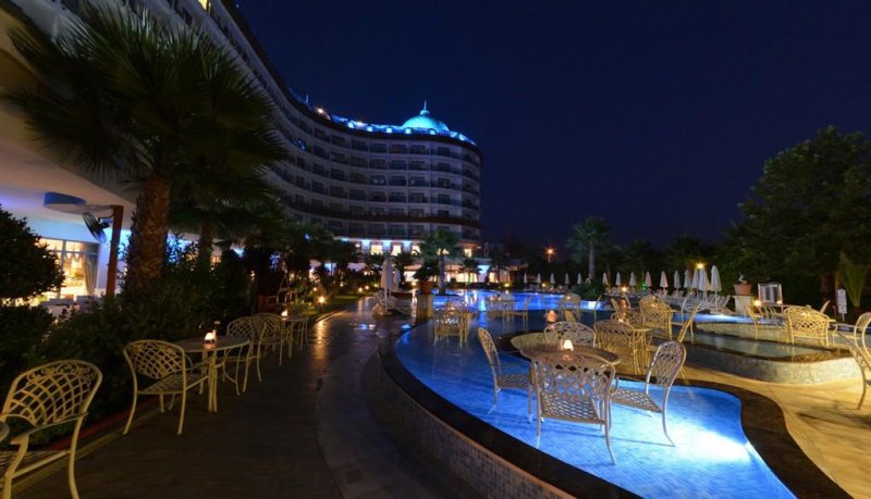 Dream World Aqua Side