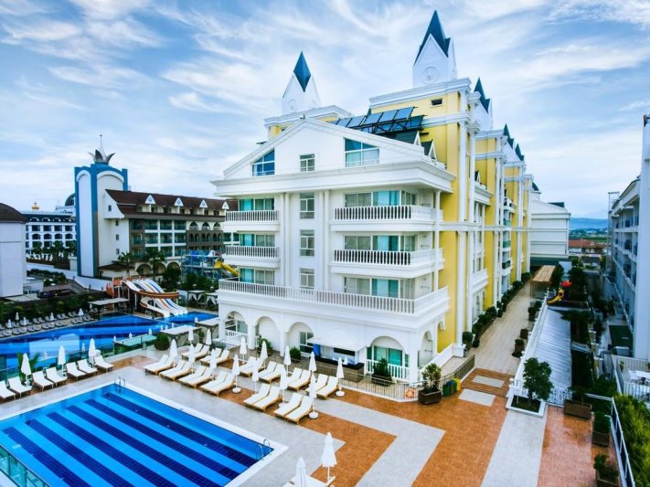 Side utazás Dream World Resort & Spa