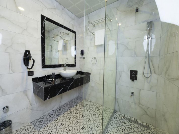 Izmir utazás Duqqan Deluxe Hotel