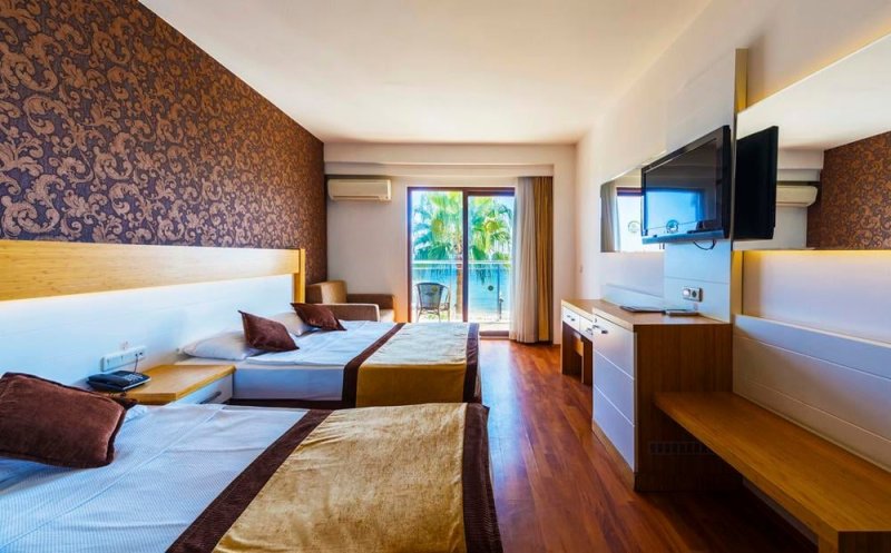 Alanya utazás Eftalia Downtown Hotel