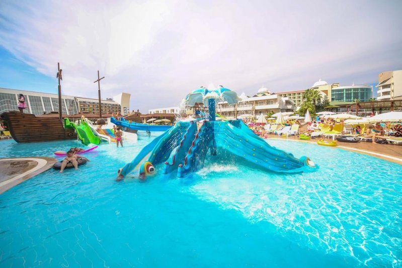 Alanya utazás Eftalia Splash Resort