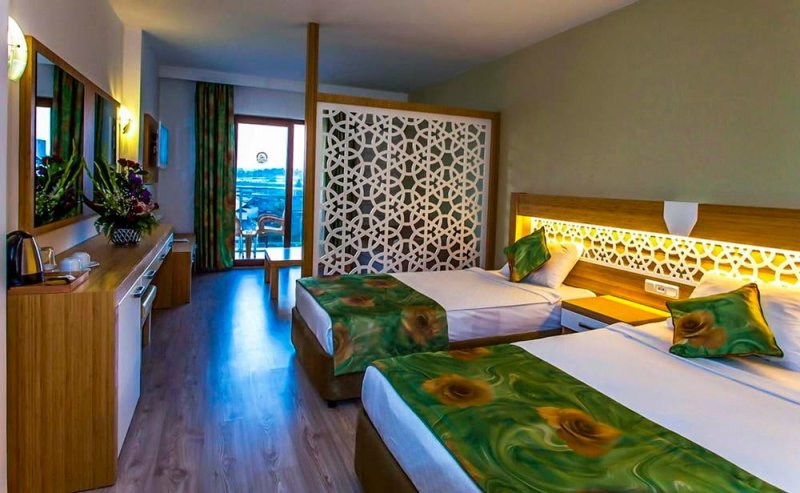 Alanya utazás Eftalia Splash Resort