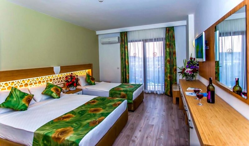 Alanya utazás Eftalia Splash Resort