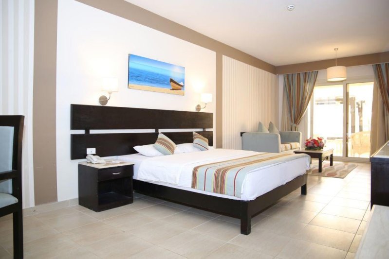 Hurghada utazás El Karma Aqua Beach Resort