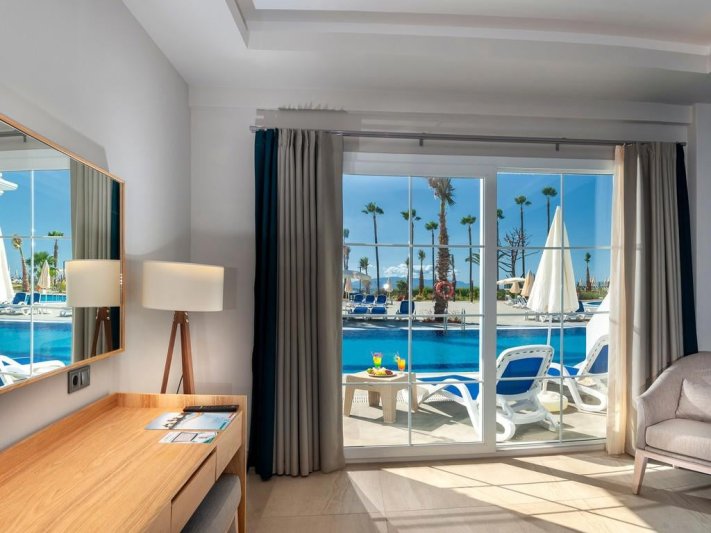 Izmir utazás Ephesia Holiday Beach Club