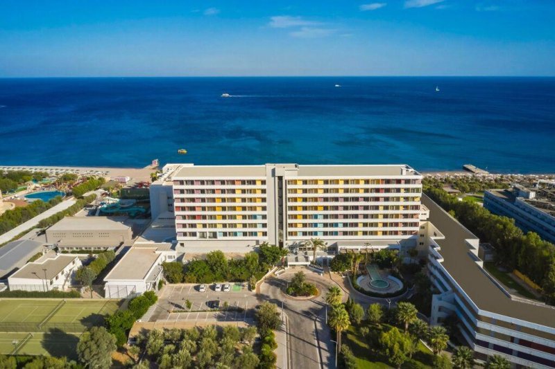 Esperides Beach Resort Rodosz